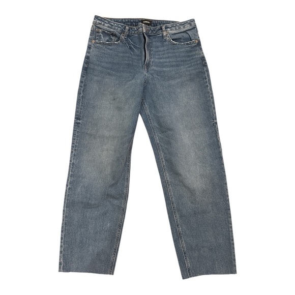 EXPRESS cropped Classic Blue Denim Jeans - Picture 1 of 4